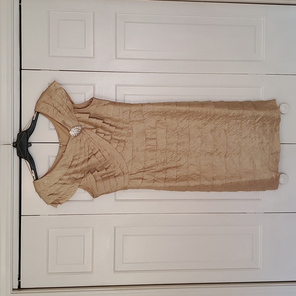 London Times Cocktail dress Size 14